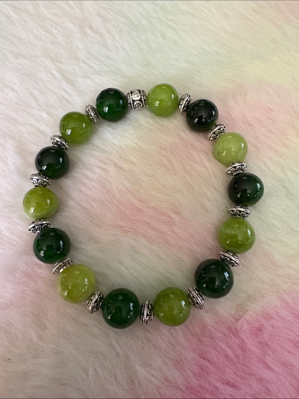 Handcrafted Green Bead Stretch Bracelet - Elegant Two-Tone Green